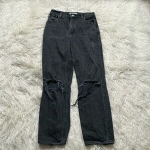 Abercrombie & Fitch Black 90s Straight Leg ultra high rise Jeans